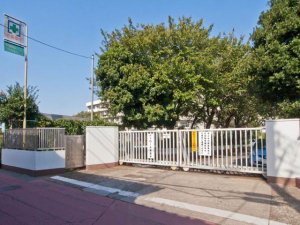 Primary school. 400m Funabashi Municipal Oanakita elementary school to elementary school