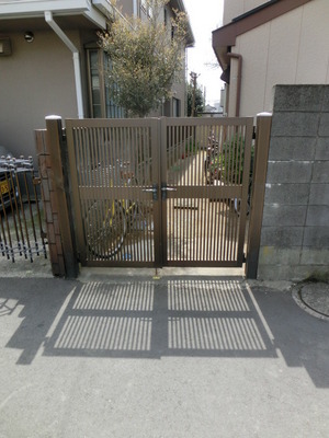 Entrance. Entrance is