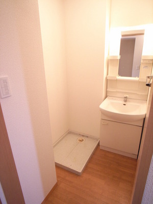 Washroom. Each morning of the dressing is here washbasin ☆