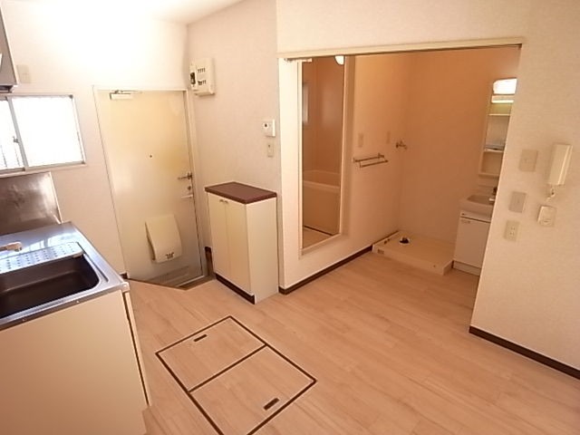 Kitchen. Is quite spread that I.