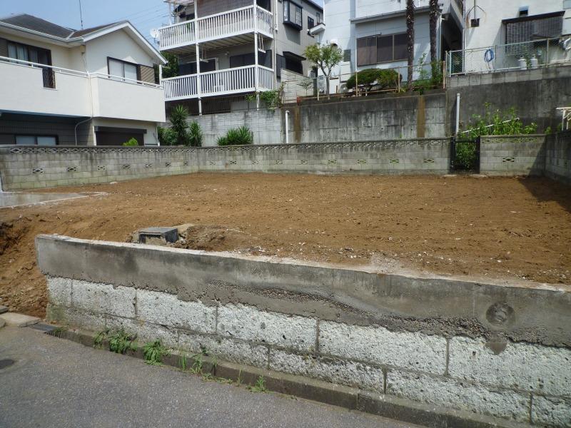 Local land photo. Local (May 2012) shooting