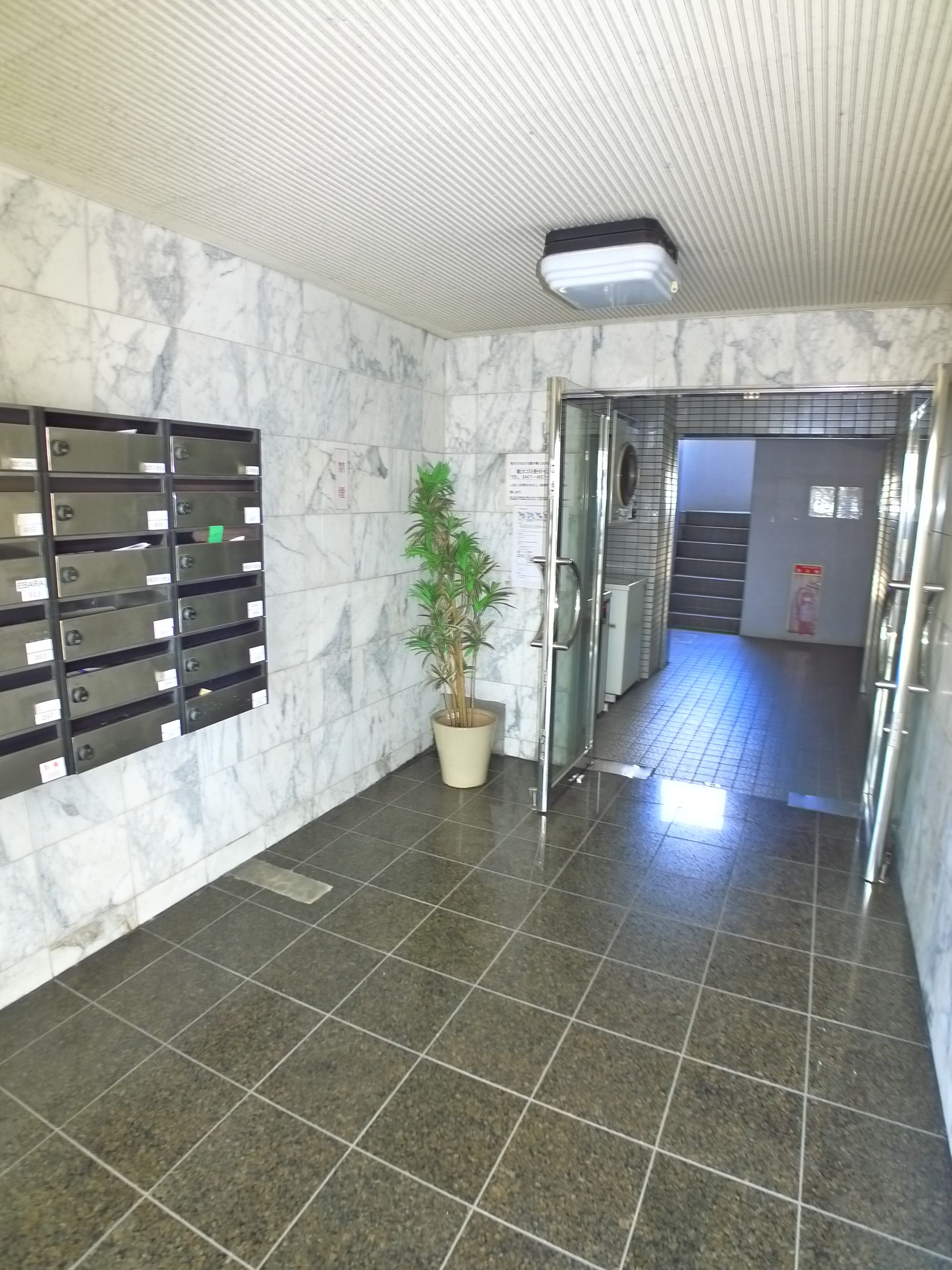 Entrance. ☆ Able If brokerage commissions 0.525-month ☆