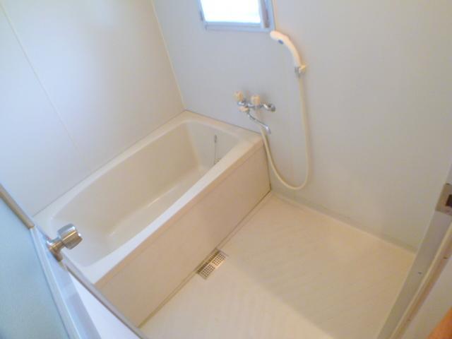 Bath. Bathing with additional heating. The window also attached to ventilation pat.