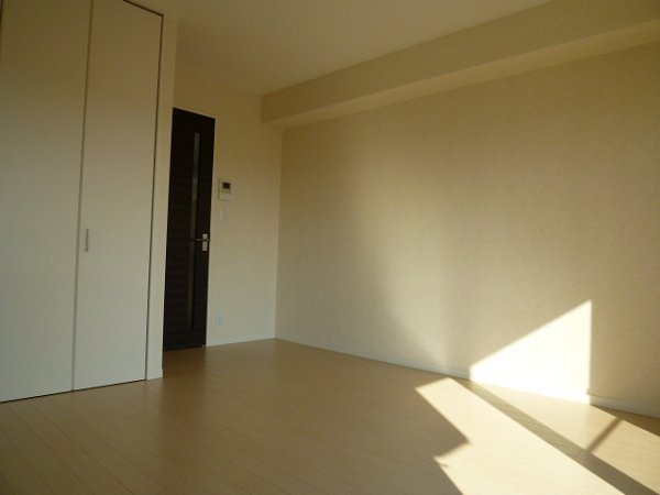 Other room space. 8.7 Pledge of Western-style.