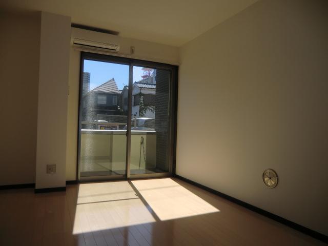 Other room space. It is the first floor, but day is also good