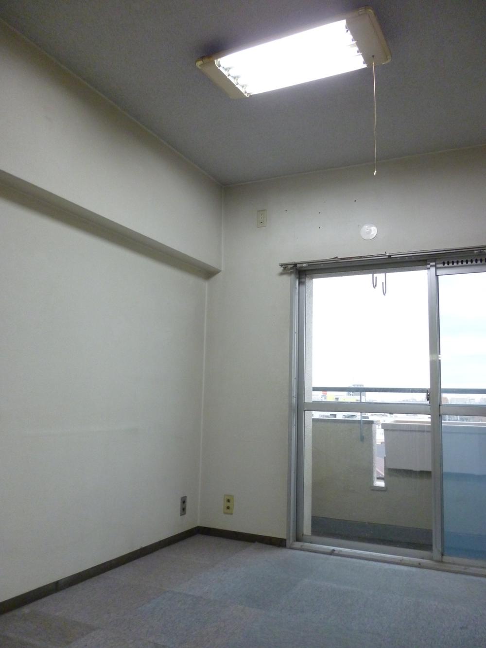 Non-living room