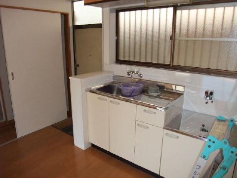 Kitchen. Two-burner stove installation Allowed Kitchen