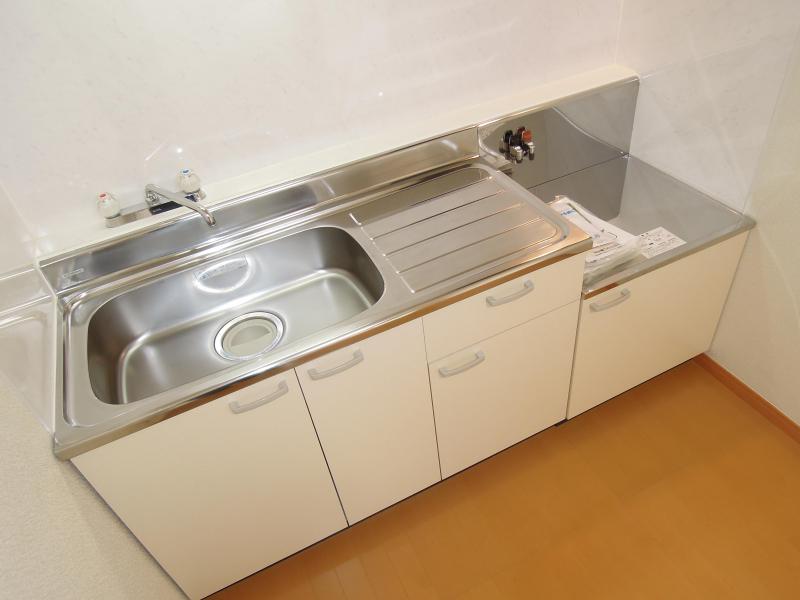 Kitchen. It will also be fun cooking in the shiny clean kitchen