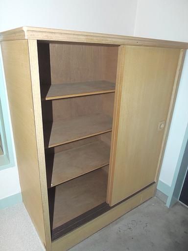 Receipt. There shoebox in the entrance.