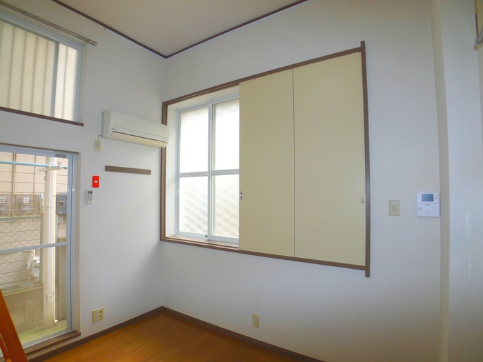 Living and room. Looking for room to Able Shimousa Zhongshan shop ☆