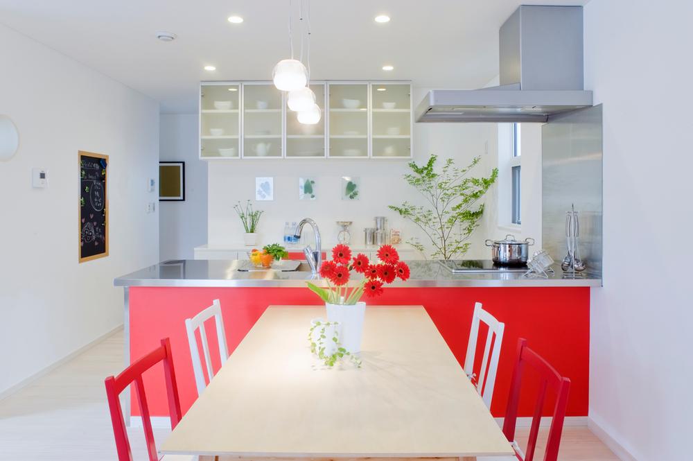 Building plan example (introspection photo). Our original kitchen