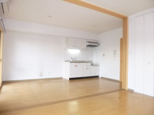 Living and room. Western style room