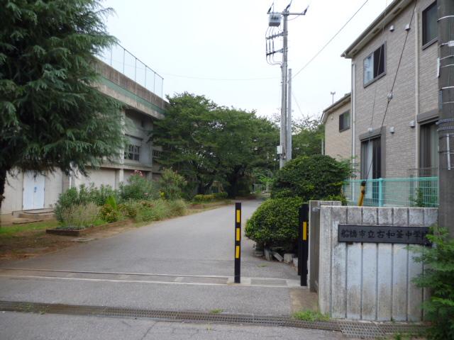 Junior high school. Kokamawa until junior high school 780m