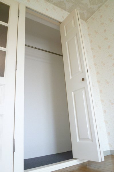 Receipt. It can be if there is a closet storage Shikarri. 