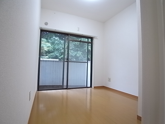 Other room space. Western-style just right 4.5 Pledge in the bedroom