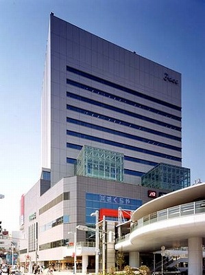 Shopping centre. 750m to bridge FACE (shopping center)