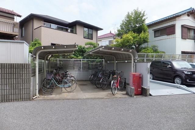 Other local. Place for storing bicycles