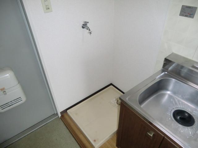 Other Equipment. It is indoor washing machine area of the peace of mind for women