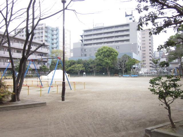 Other. Hongo park
