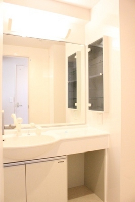 Washroom. It is the washroom ☆