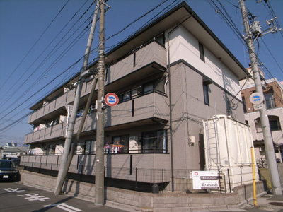 Building appearance. Two-tone color is cool Hey! !