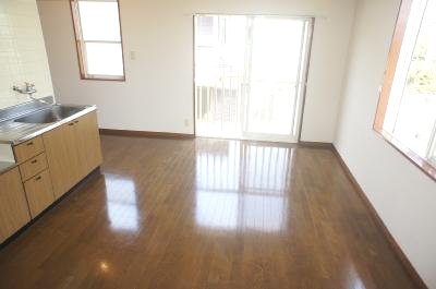 Living and room. Spacious living h will be fun and also table!