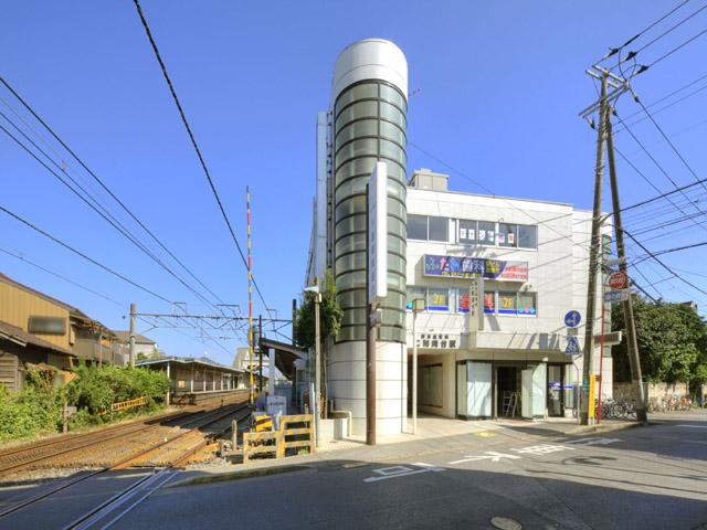 station. Shinkeiseisen Futawamukodai 800m to the Train Station