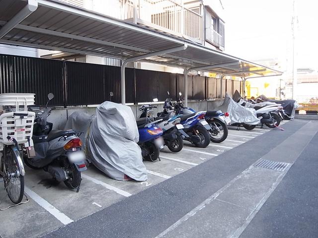 Local appearance photo. Bike shelter