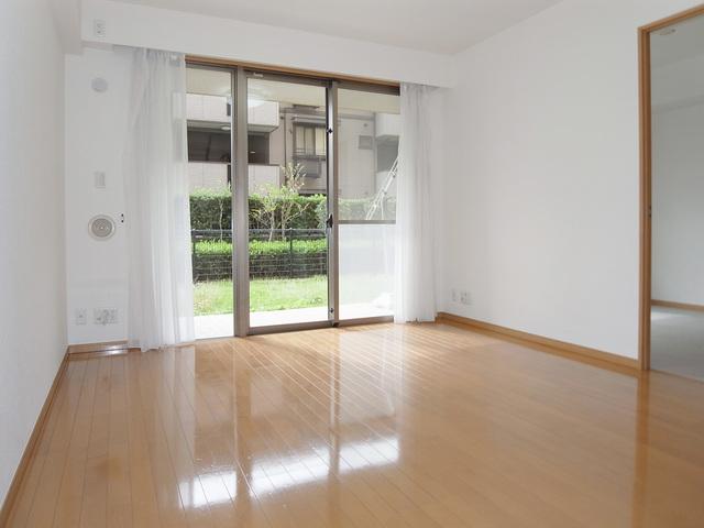 Other introspection. 2013 August interior renovated, You can not hesitate to preview