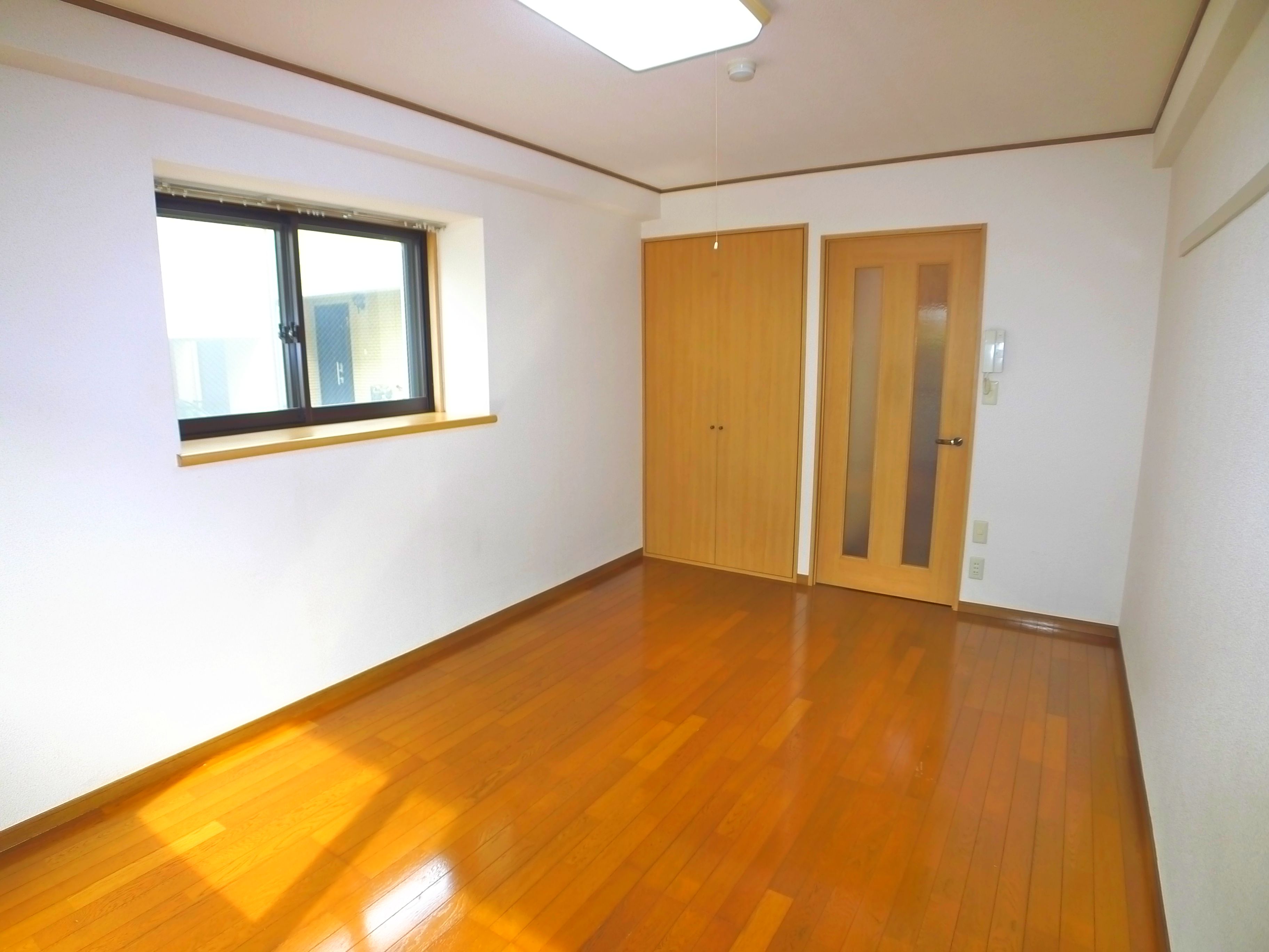 Living and room. ☆ Able If brokerage commissions 0.525-month ☆