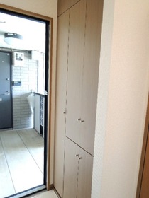 Entrance. ※ It will be helpful photo ※