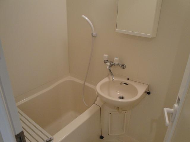 Other. Bathing is also beautiful ~