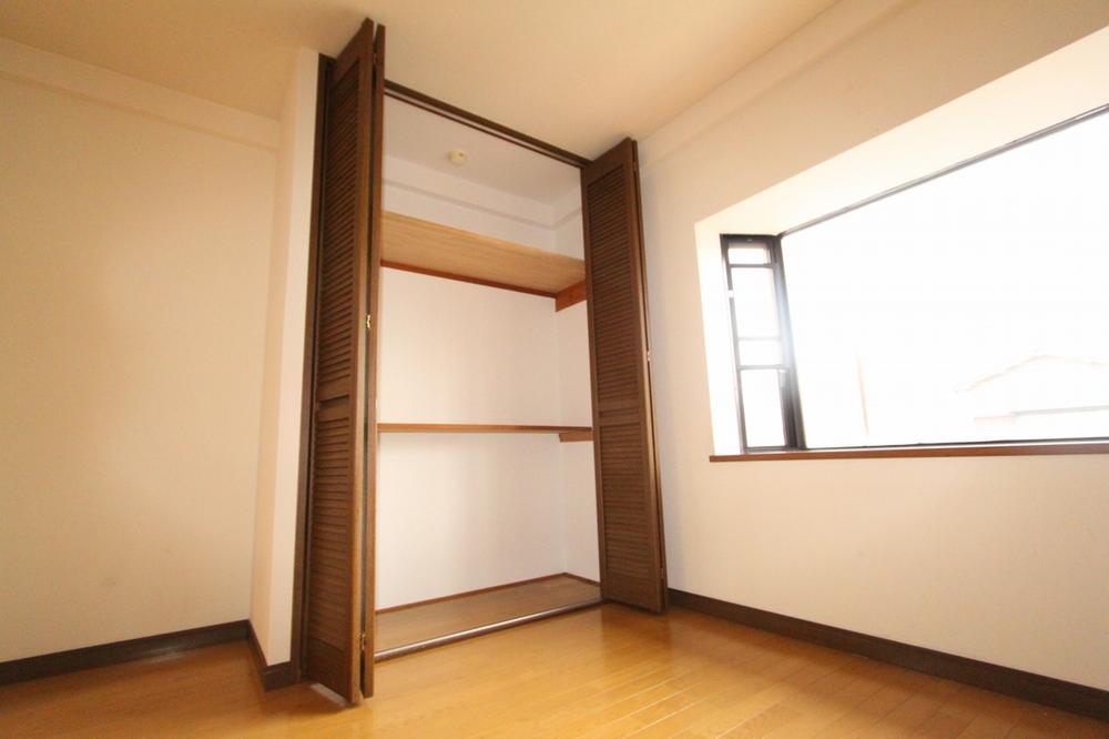 Receipt. It will enter anything the ceiling height of the housing (2013 November shooting)