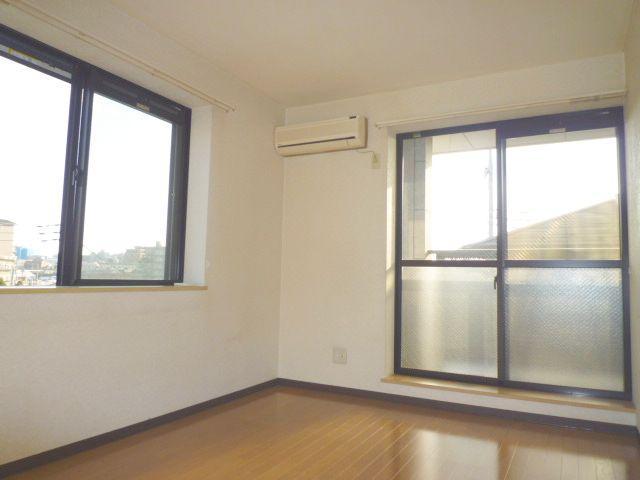 Other room space. It is a beautiful room of flooring.