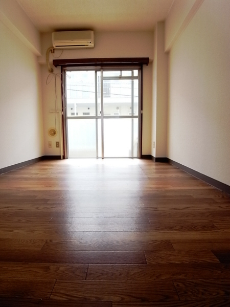 Living and room. Or independent are you feeling from Tsudanuma?