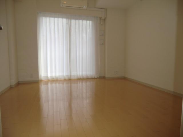 Other room space. Comfortable spacious 8.5 Pledge guess you can various layout