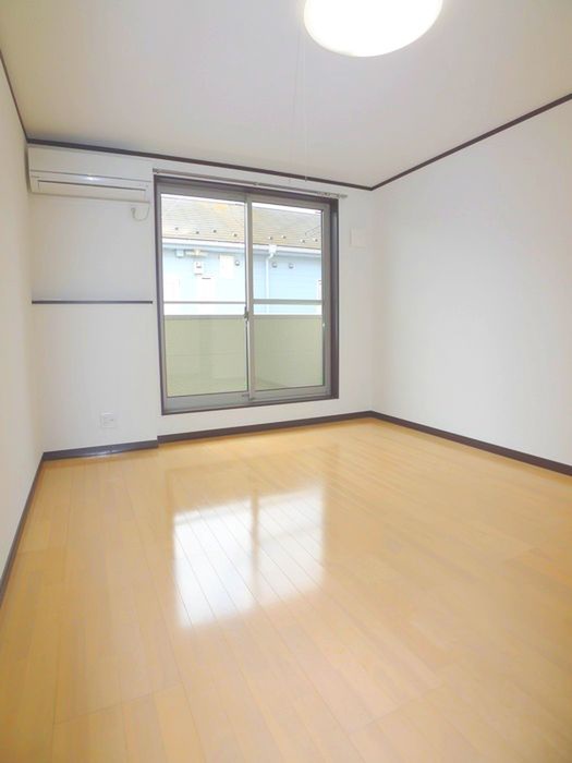 Living and room.  ☆ The room looking for Able Shimousa Zhongshan shop ☆ 047-302-8118 ☆