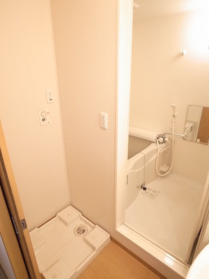 Washroom. Yes dressing room ☆