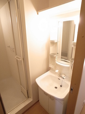 Washroom. Each morning of the dressing is here washbasin ☆