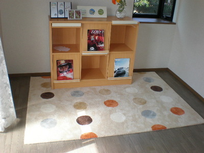 Living and room. Photos of the model room is ☆