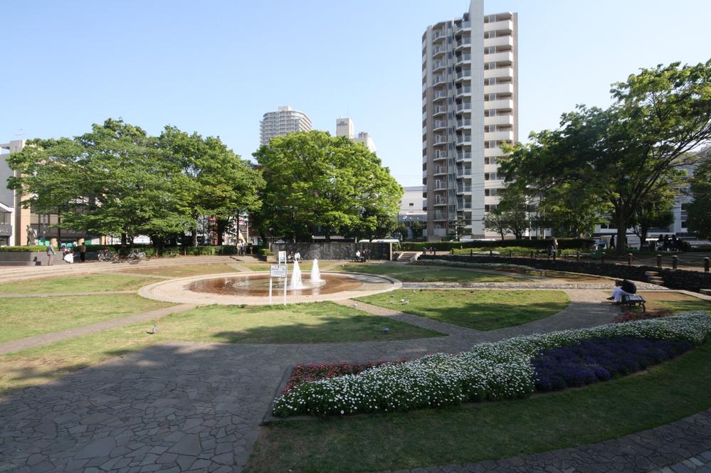 park. 1200m to Amanuma park