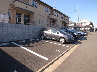 Parking lot. Parking space is also spacious ☆