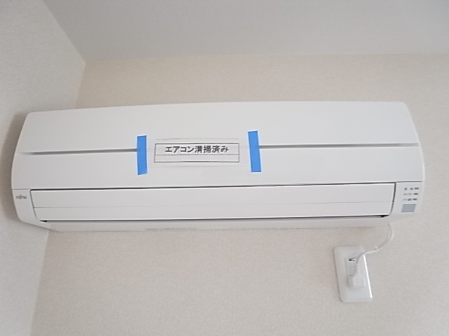 Other Equipment. Air-conditioned rooms is very clean to cleaning being completed.