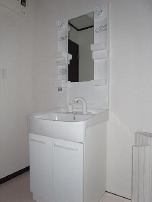 Washroom. There is also a dressing room space