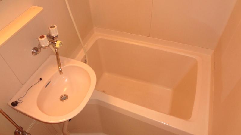 Bath. Bathroom with wash basin