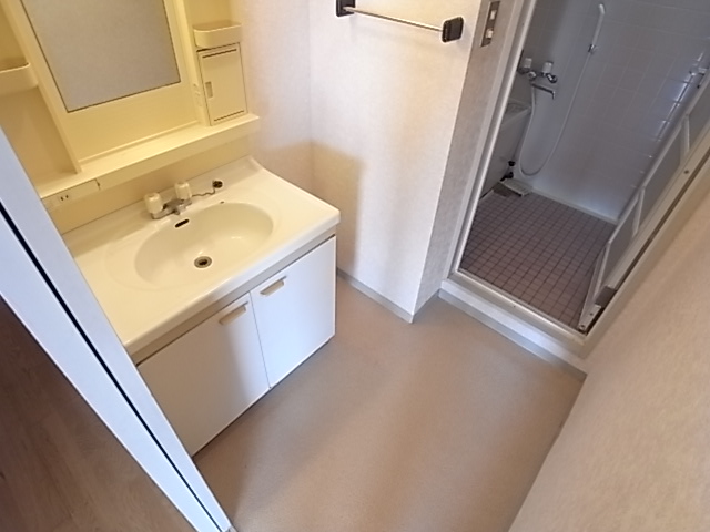 Washroom. I am happy dressing room space also spread.