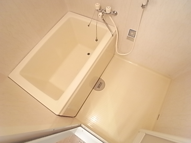 Bath. Please warmed to warm.