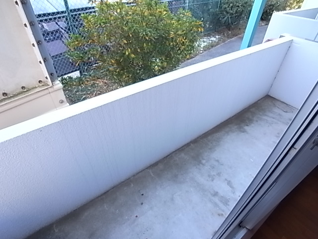 Balcony. Veranda.