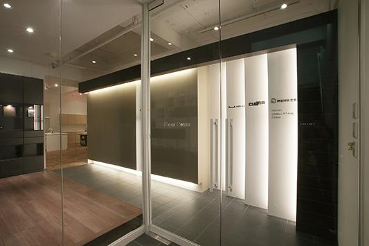 exhibition hall / Showroom. We show over room open! (Local photo)