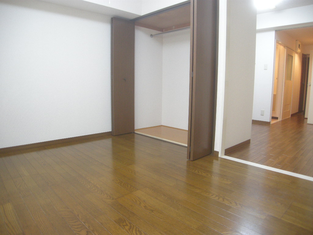 Living and room. It is the living room of flooring